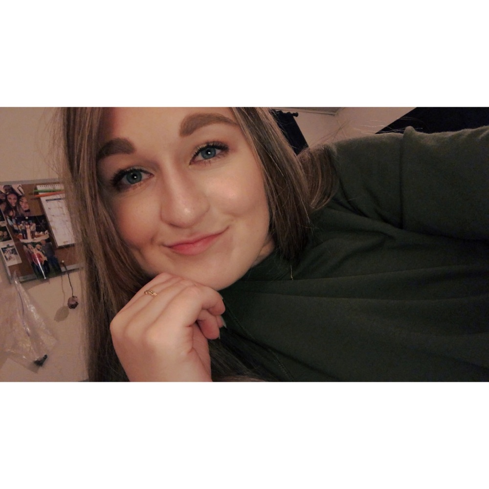 Meet your Posher, Mallorie